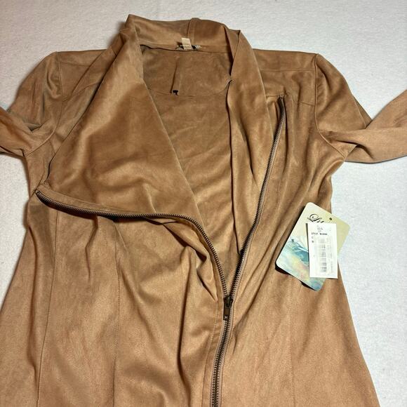 NWT Lily Star Faux Suede Zip Wrap Front Beige Size Medium SOFT - Picture 6 of 9
